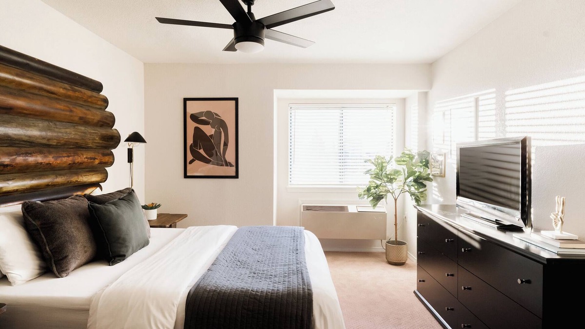 Greenwood Village Condo | Cozy Studio Unit in DTC