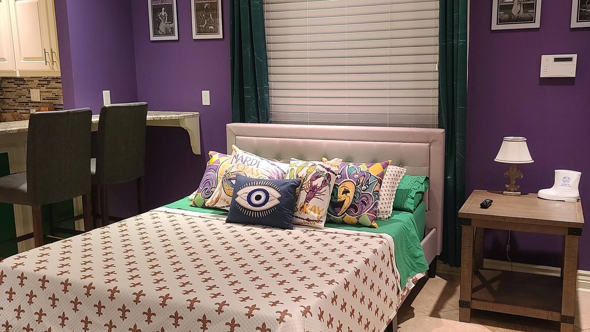 Hammond Apartment | Cozy studio with AC/WiFi in enchanting Hammond 1 hr from NOLA and Baton Rouge