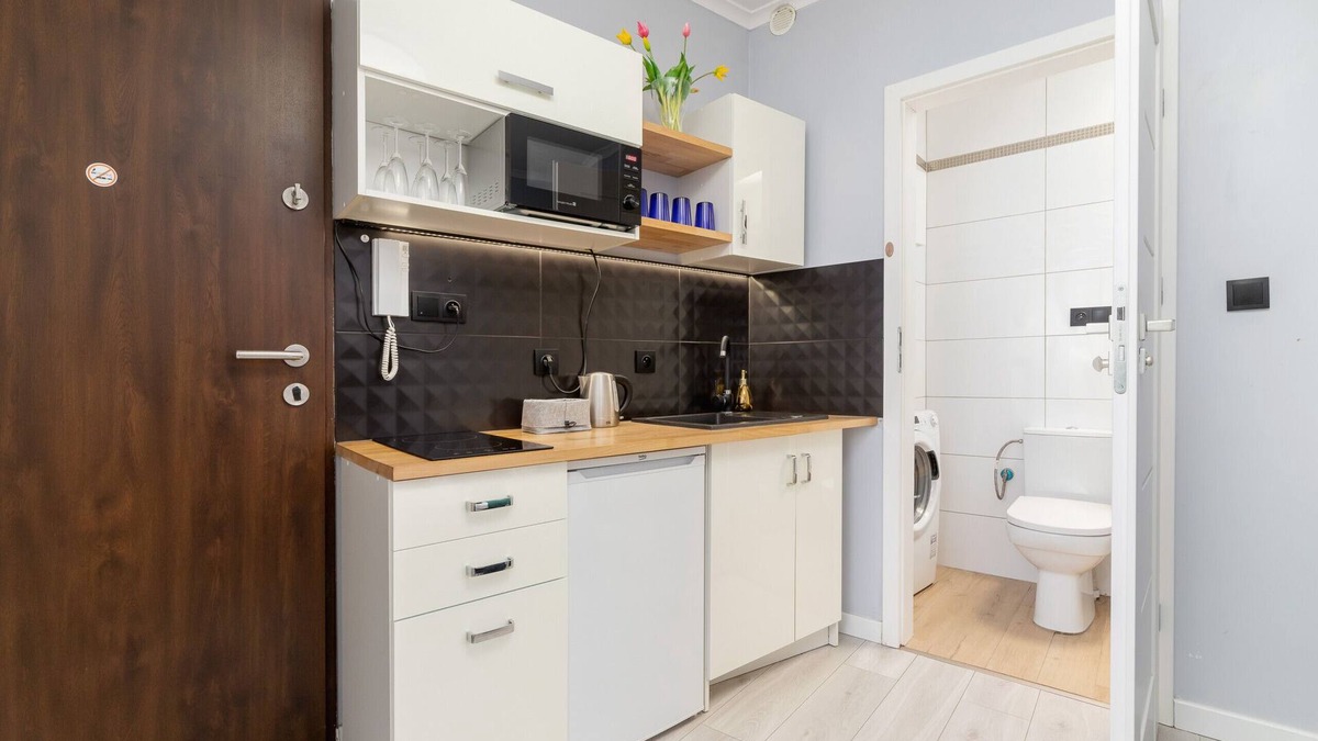 Pradnik Czerwony Apartment | Cozy Studio with shower for 2 guests, Kraków Olsza