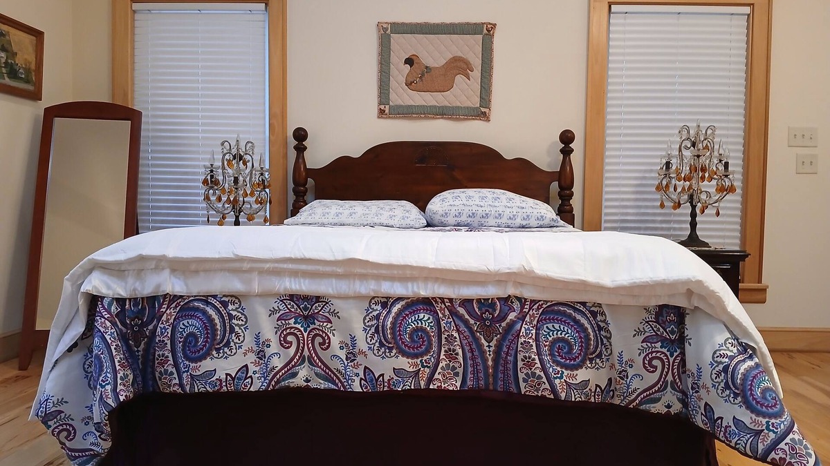 Sunbury Apartment | Cozy studio with WiFi and AC in charming Sunbury