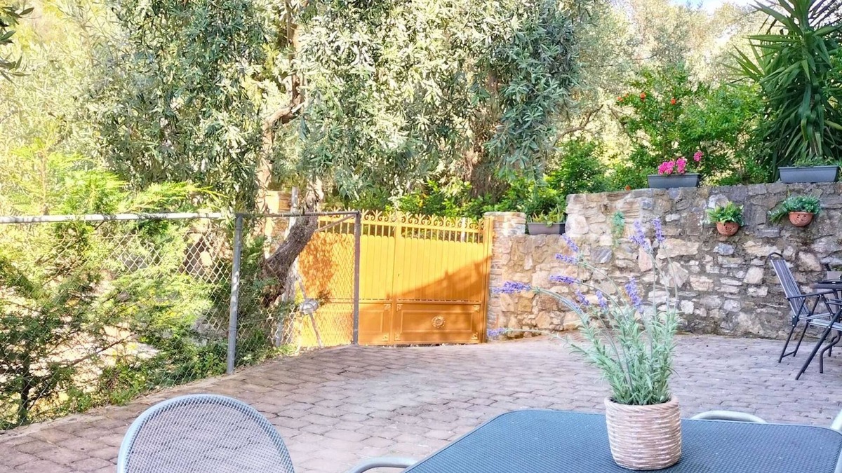 Afissos Apartment | Cozy Studios for 2 Persons in Affisos Pelion - Your Perfect Retreat for a Serene Getaway!