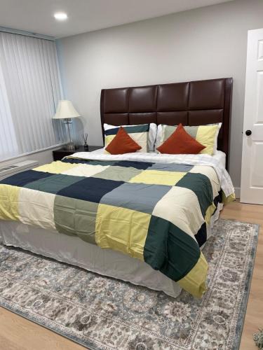 Towson Apartment | Cozy Suite at Towson Center