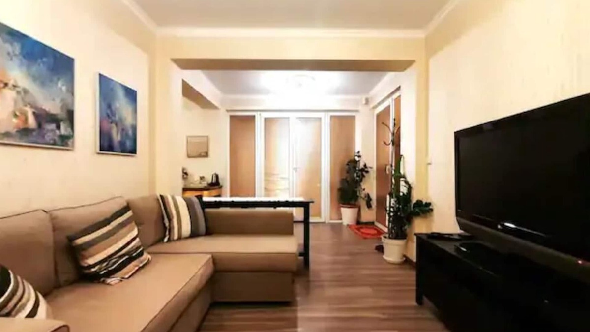 Tuchomerice Apartment | Cozy Suite with Terrace