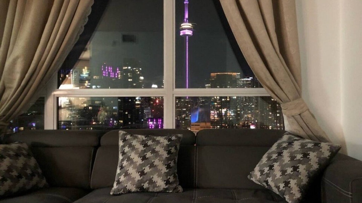Bathurst Quay Apartment | Cozy suite with City View