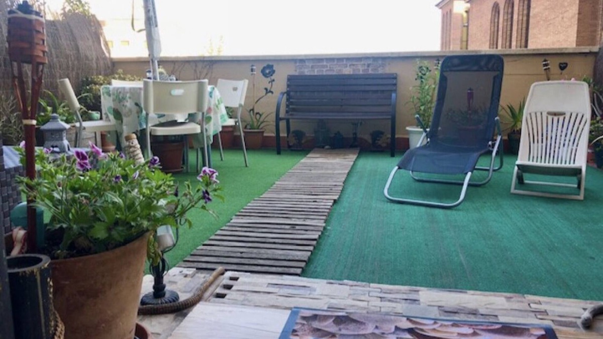 Cornella de Llobregat Apartment | Cozy & Sunny Loft With Terrace. 10 Minutes Downtown