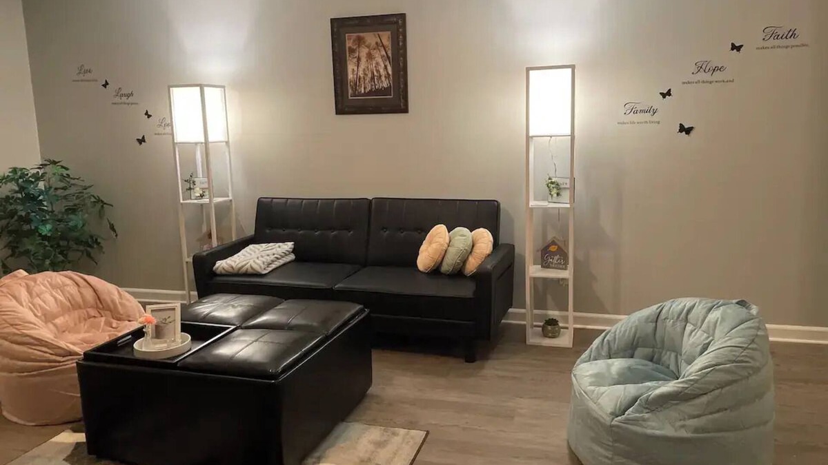 Dyersburg House | Cozy Sweet Home
