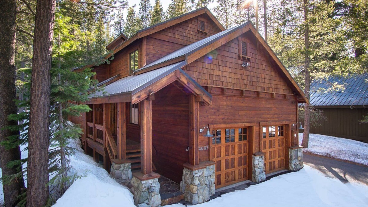 Truckee House | Cozy Tahoe Donner Cabin