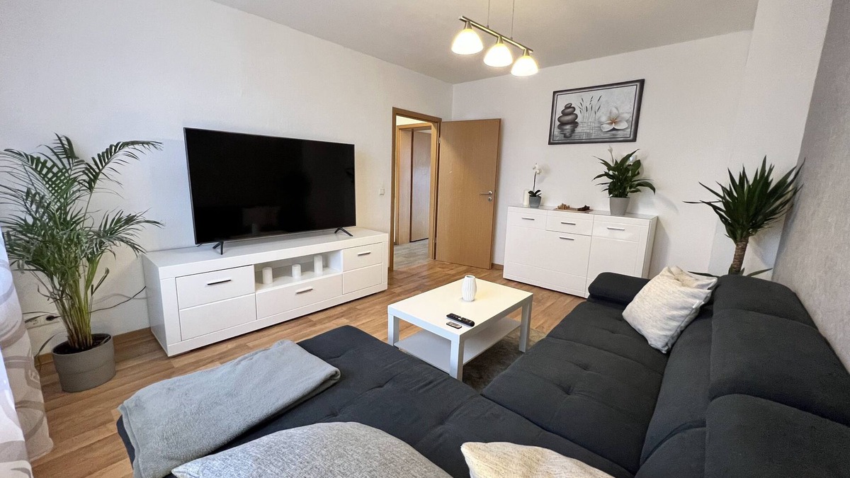 Industriehafen House | Cozy terraced house with terrace near the university