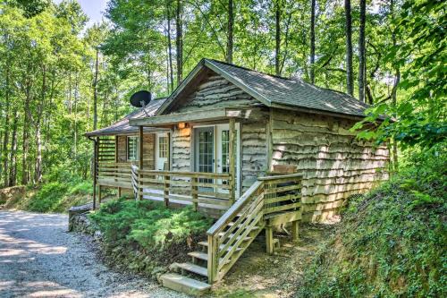 Stecoah House | Cozy The Woodshop Cabin with Deck and Forest Views!