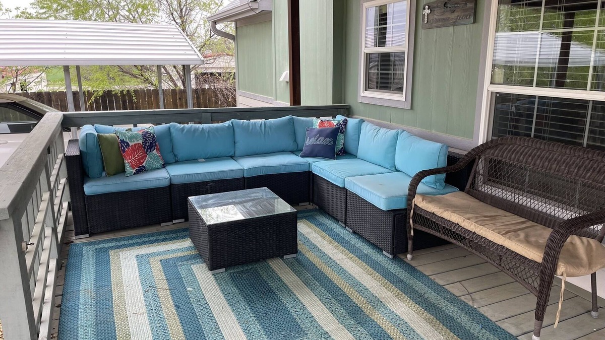 Canton House | Cozy tiny home, perfect for First Monday weekend. Great front porch