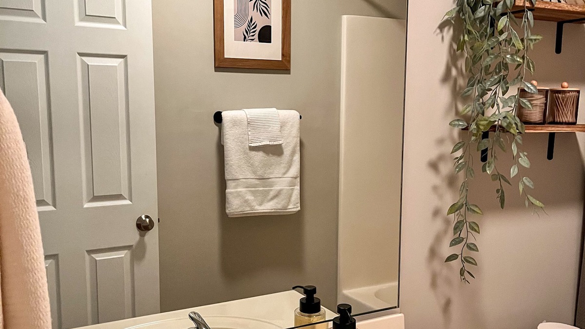 High Point House | Cozy Townhouse in High Point