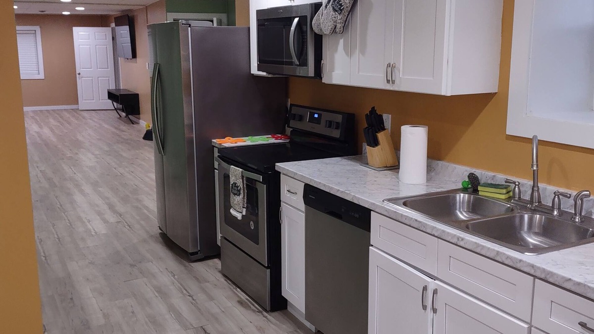 Elmira Apartment | Cozy unique apartment nestled in the heart of downtown Elmira.