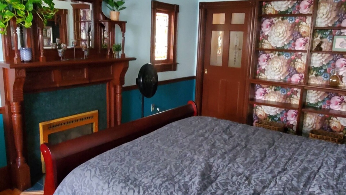 Skowhegan Apartment | Cozy unique studio with Sauna, WiFi and AC and in peaceful Skowhegan