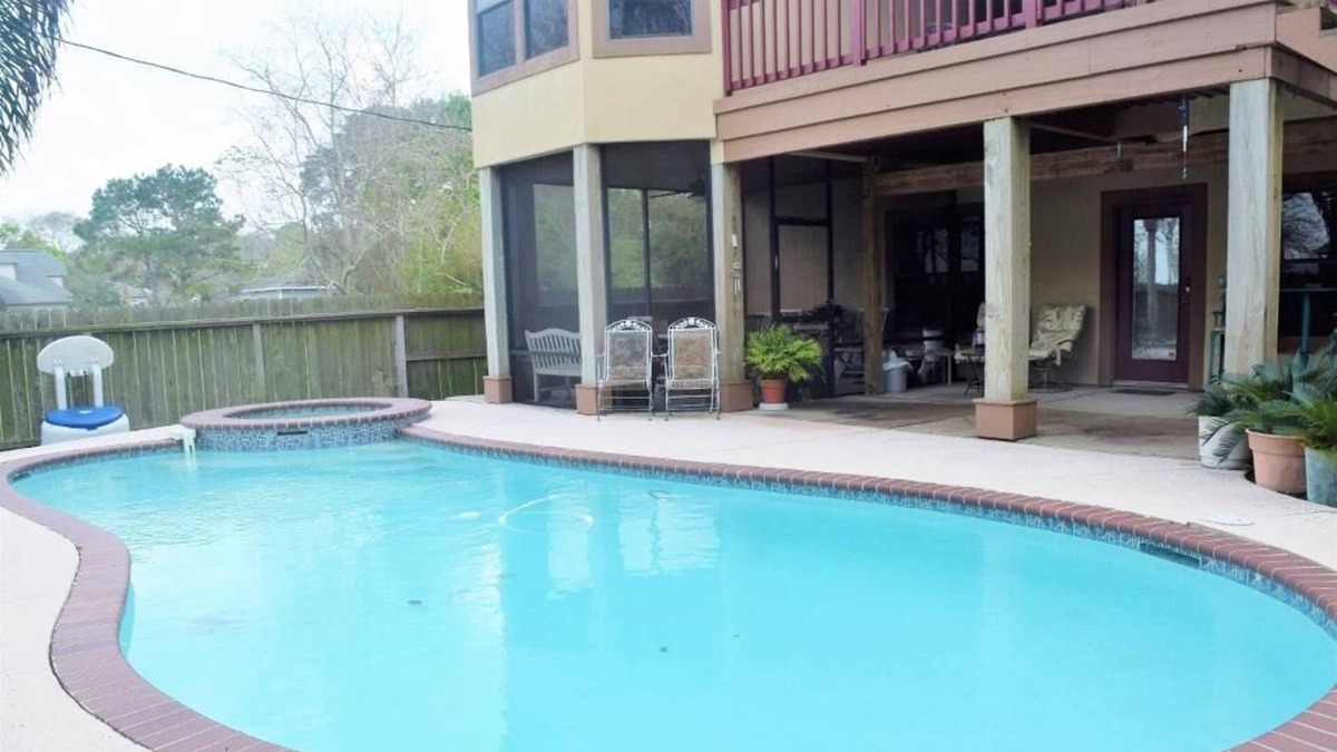 Bacliff Apartment | Cozy unit with bay breezes