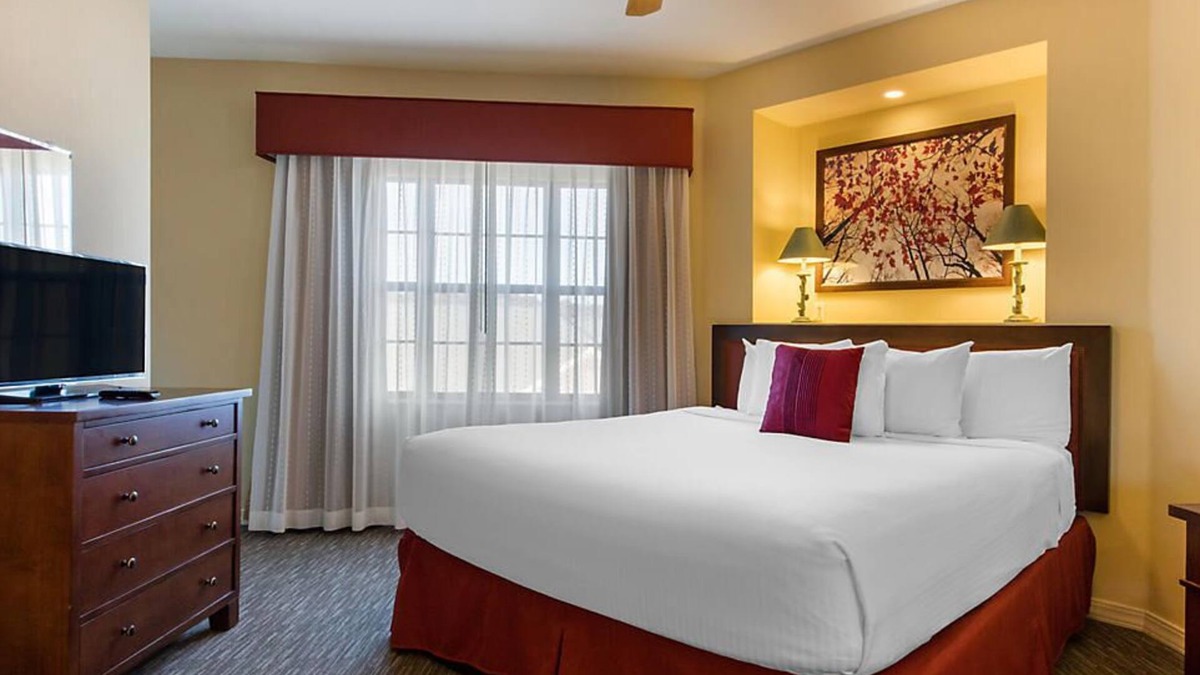 Branson Resort | Cozy units at The Falls Village Resort in Branson!