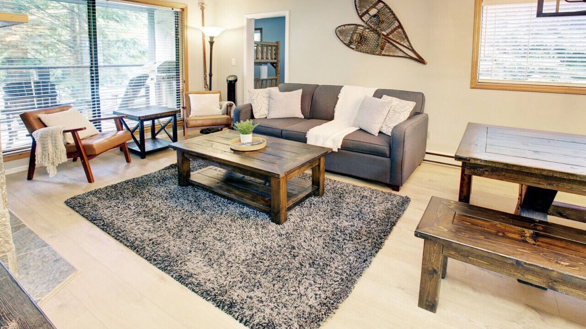 Upper Village Apartment | Cozy Upper Village 2BR:Sleeps 6,Hot Tub, Pool,Patio+ BBQ ,Near Lakes!