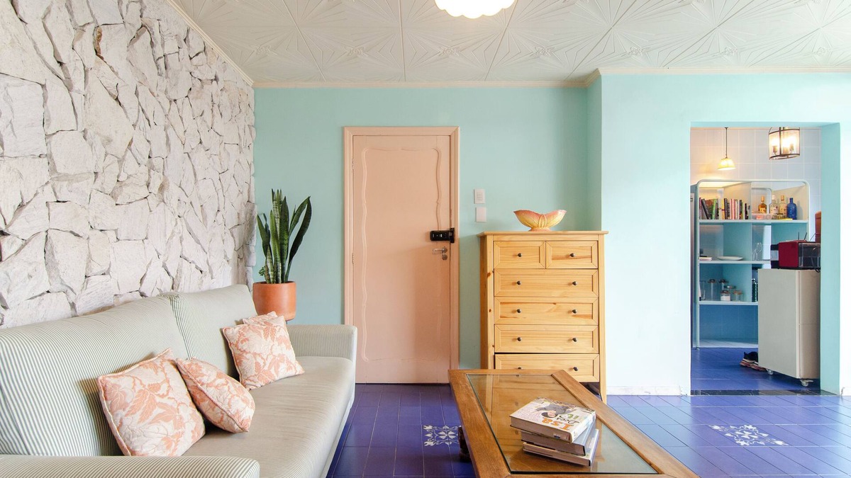 Barro Preto Apartment | Cozy Urban Retreat in the heart of Belo Horizonte.Spacious, big balcony and sun!
