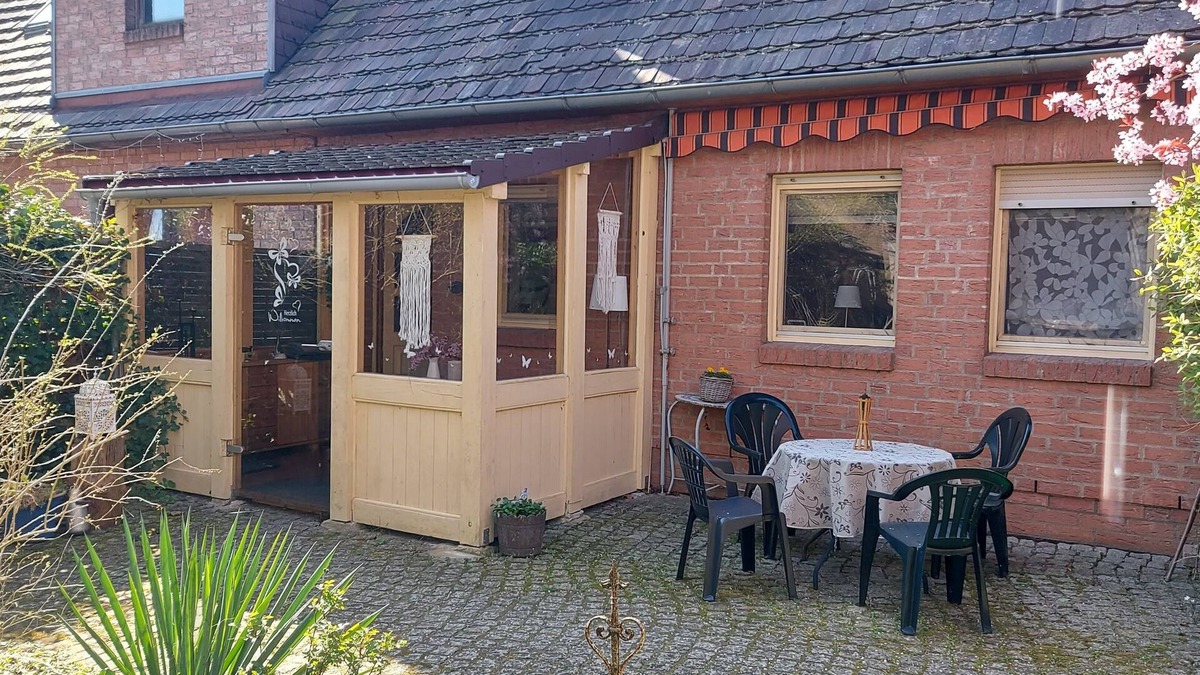 Wokuhl-Dabelow Apartment | Cozy vacation apartment "Spatz" with direct lake access - Fishing vacation MV