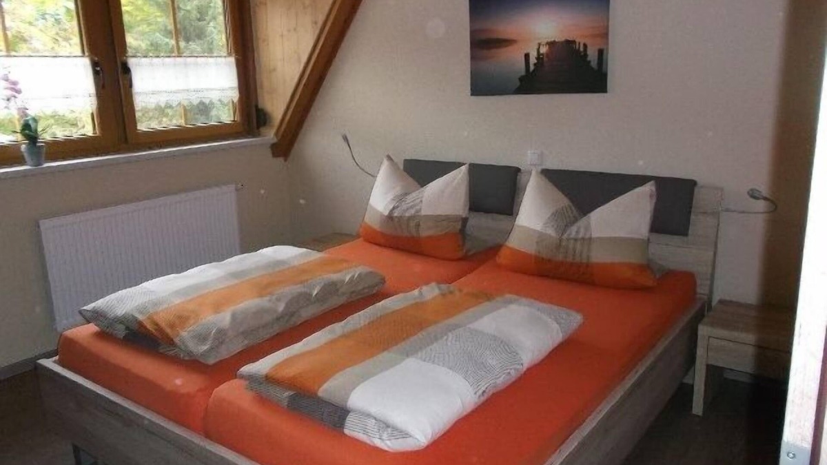 Treuchtlingen Apartment | Cozy vacation apartment (45 sqm) for up to 5 people with a small balcony