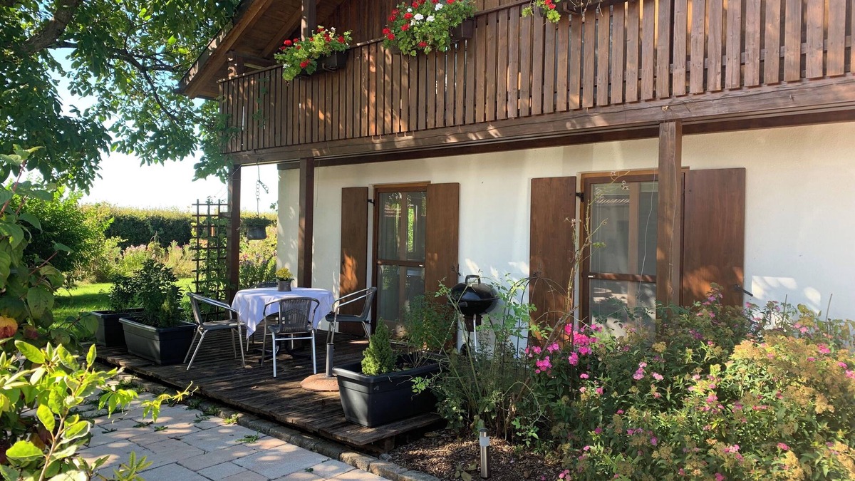 Mauerstetten Apartment | Cozy vacation apartment in the Allgäu - relaxation guaranteed!