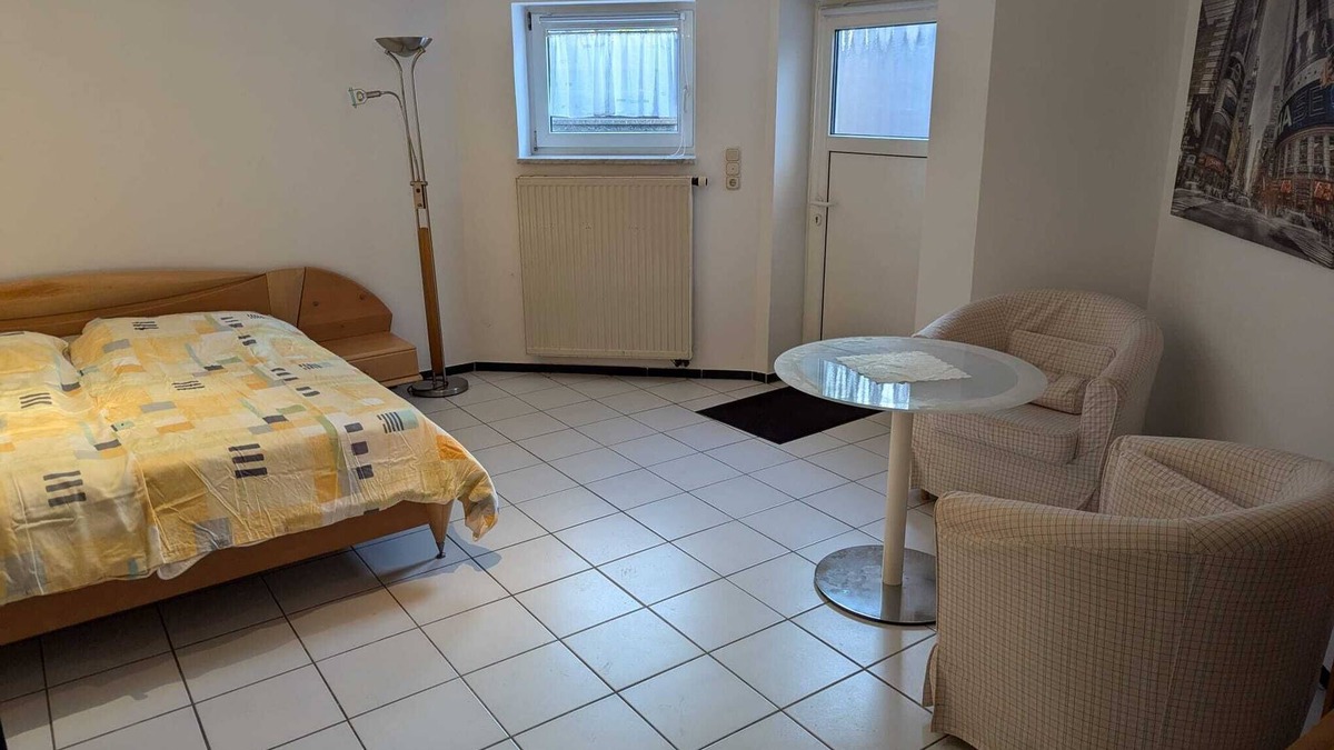 Strullendorf Apartment | Cozy vacation apartment 6 km to Bamberg city center