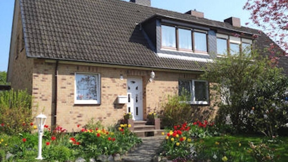 Heikendorf Apartment | Cozy vacation apartment on the sunny side of the Kiel Fjord.