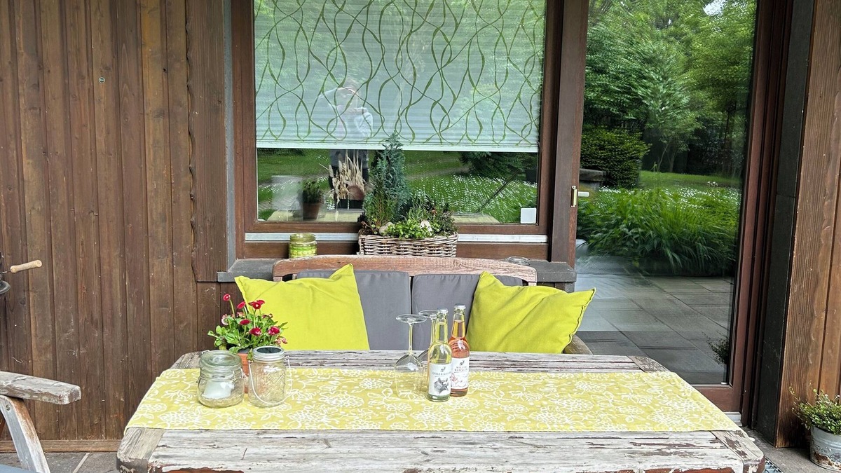 Kempenich Apartment | Cozy vacation apartment with covered terrace right on the edge of the forest