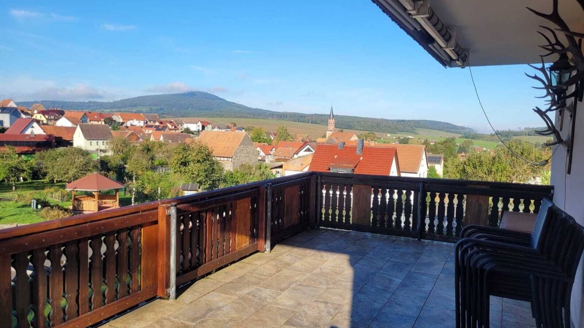 Urnshausen Apartment | Cozy vacation apartment in the Rhön with a beautiful view from the balcony