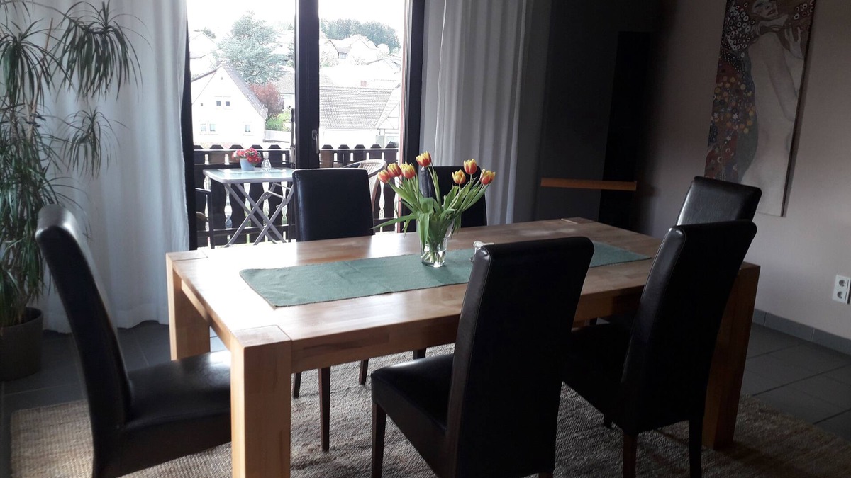 Brandau Condo | Cozy vacation apartment 90 sqm with balcony and beautiful view.
