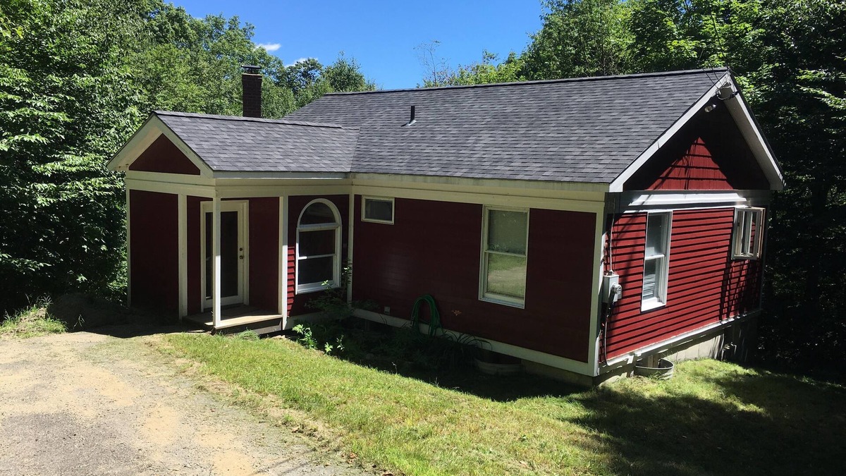Wilmington House | Cozy Vermont home for your Summer and Fall getaway
