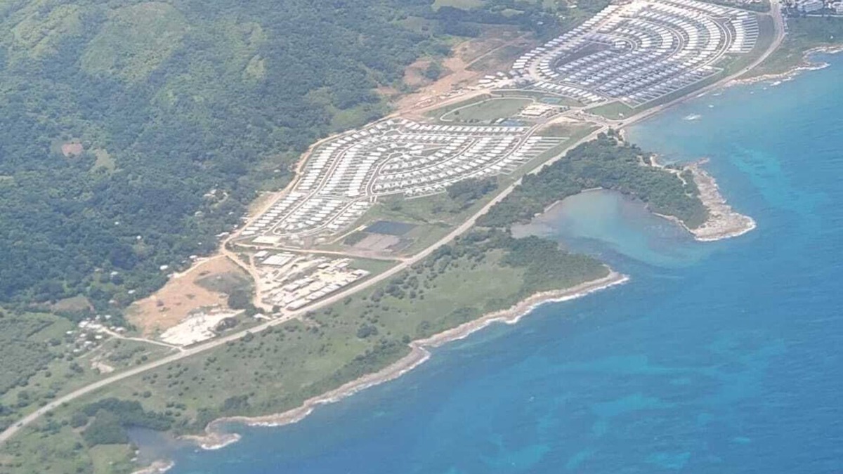Lucea House | Cozy Villa btwn Montego Bay & Negril near beaches, dining, golf and attractions.