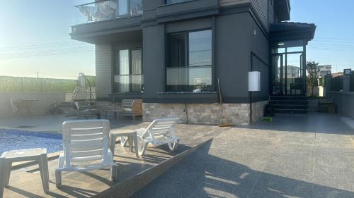 Gumusyaka Villa | Cozy Villa in Silivri
