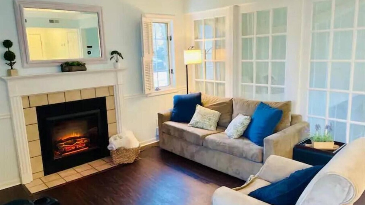 Norwich Condo | Cozy Villa Spa Retreat - Near Mohegan, Hot Tub, Pools, Sauna, Spa on Premises
