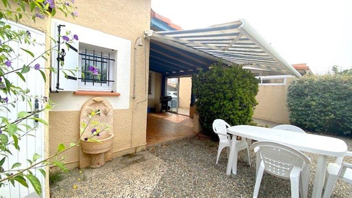 Le Barcares Villa | Cozy Villa with Garden, BBQ, Wi-Fi, Near Beach & Shops - Sleeps 6