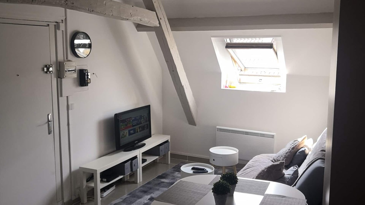 Bonneuil-en-France Condo | Cozy village .