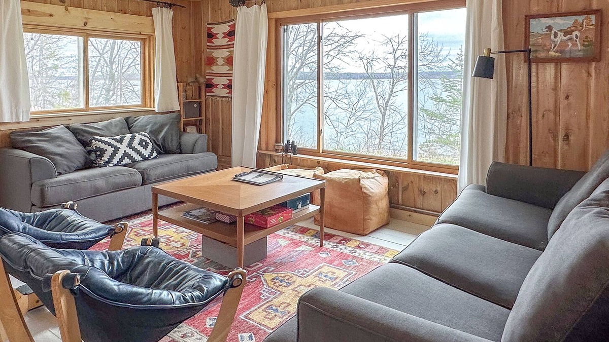 Cohasset Cabin | Cozy Vintage Cabin on Lake Pokegama & MTB Trails