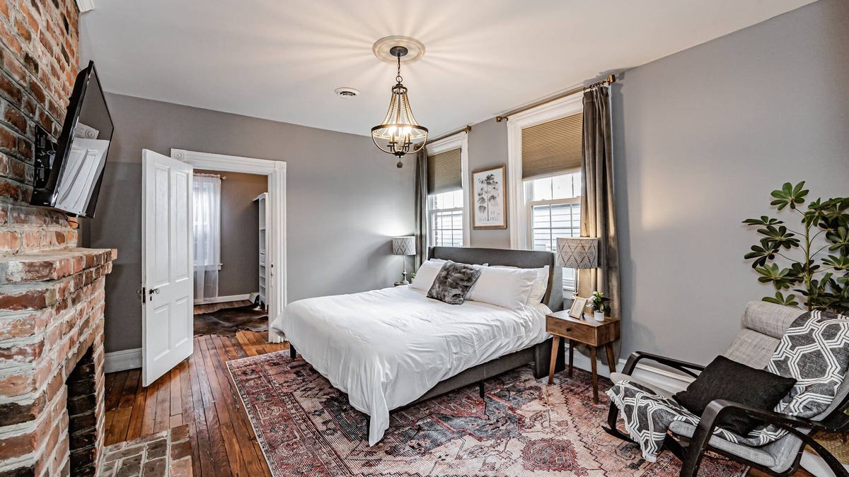 Jackson Ward House | Cozy walkable downtown retreat, 3 minutes to VCU