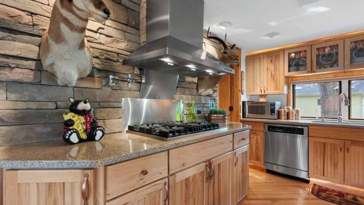 Crivitz Cabin | Cozy waterfront cabin retreat in Crivitz WI