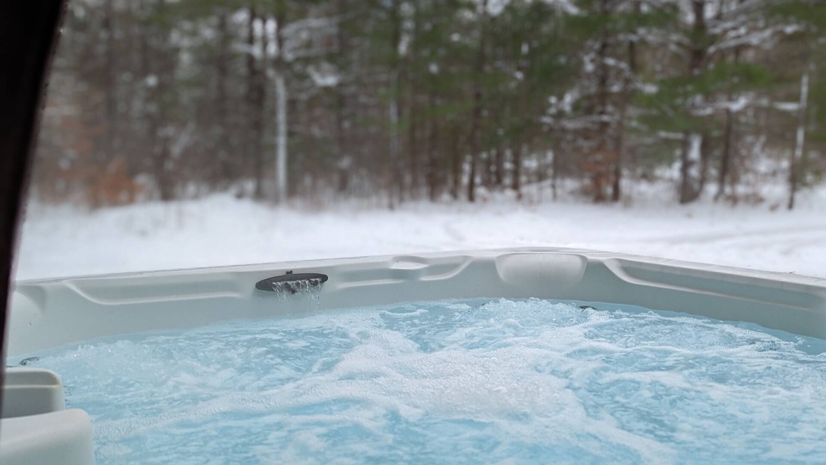 Elmira Cabin | Cozy "Wildwood Lodge" Nestled in a Beautifully Wooded Setting - Pet Friendly