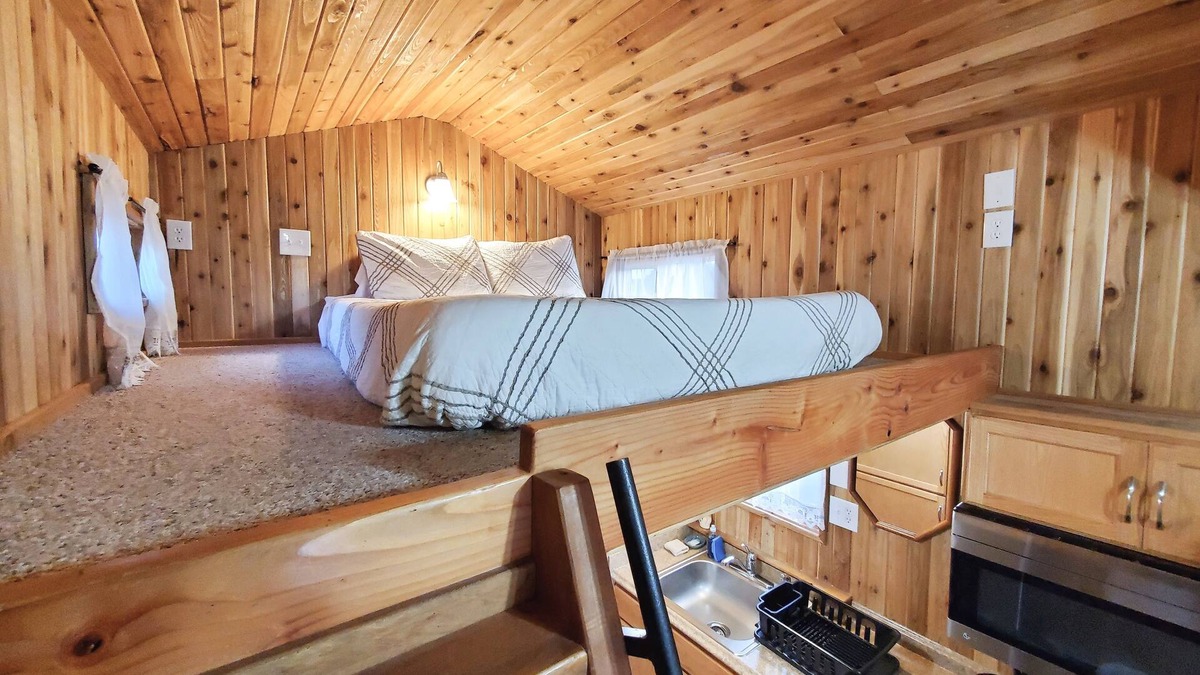 La Push House | Cozy, yet spacious, small home on the deck