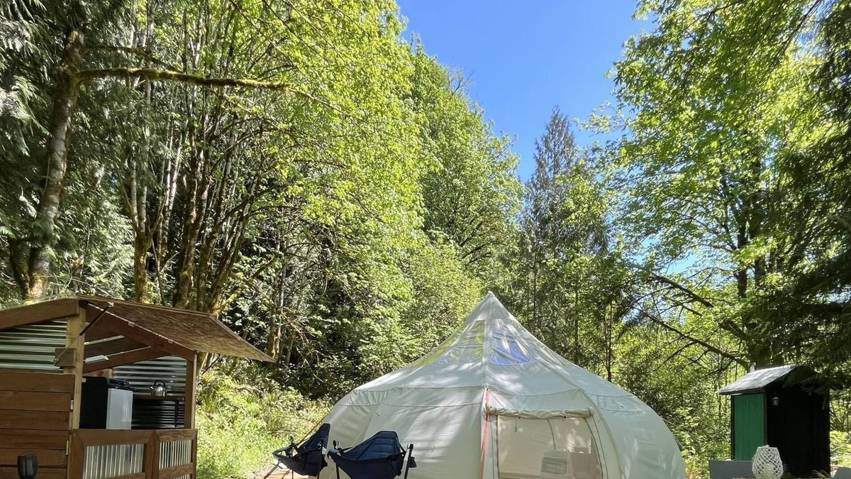 Castle Rock RV Rental | Cozy Yurt Nestled In Private Forest