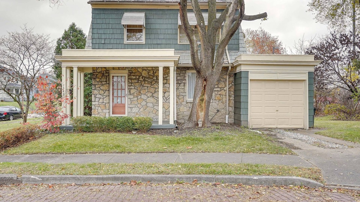 Zanesville House | Cozy Zanesville Home ~ 9 Mi to Dillon State Park!