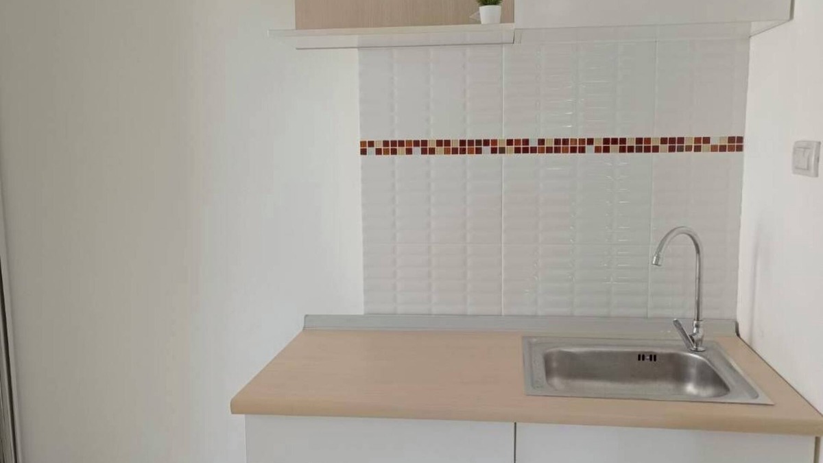 Talat Khwan Condo | Cozy1-bedroom condo in brilliant Nonthaburi with AC,sofabed , fitness room,WiFi