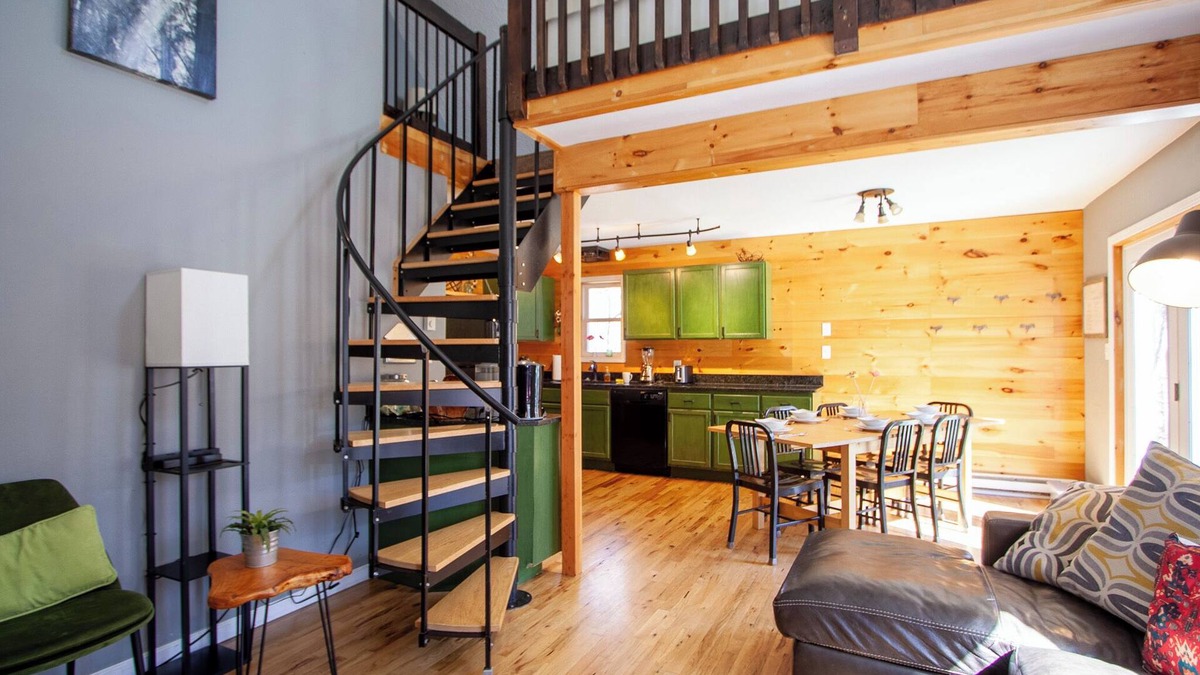Albrightsville Cabin | CozyCottageGetaway;PetFriendly;FencedYard;Lake;Beach;Pool;JimThorpe;WaterPKs,SKI