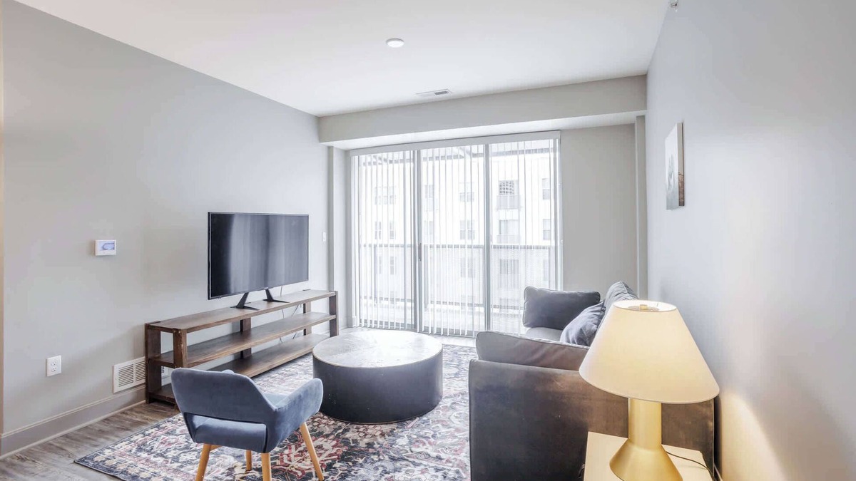 Central Business District Apartment | CozySuites at the Banks gym, pool 11