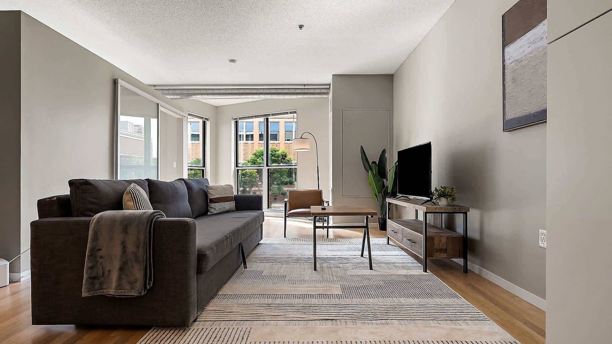 Mill District Apartment | CozySuites Mill District with pool, gym #12