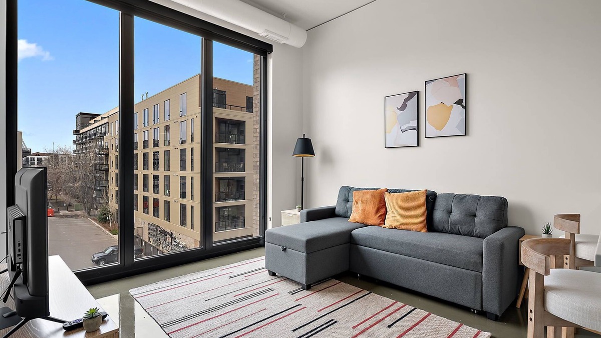 Warehouse District Apartment | CozySuites NLG - Modern 2BR condo #14