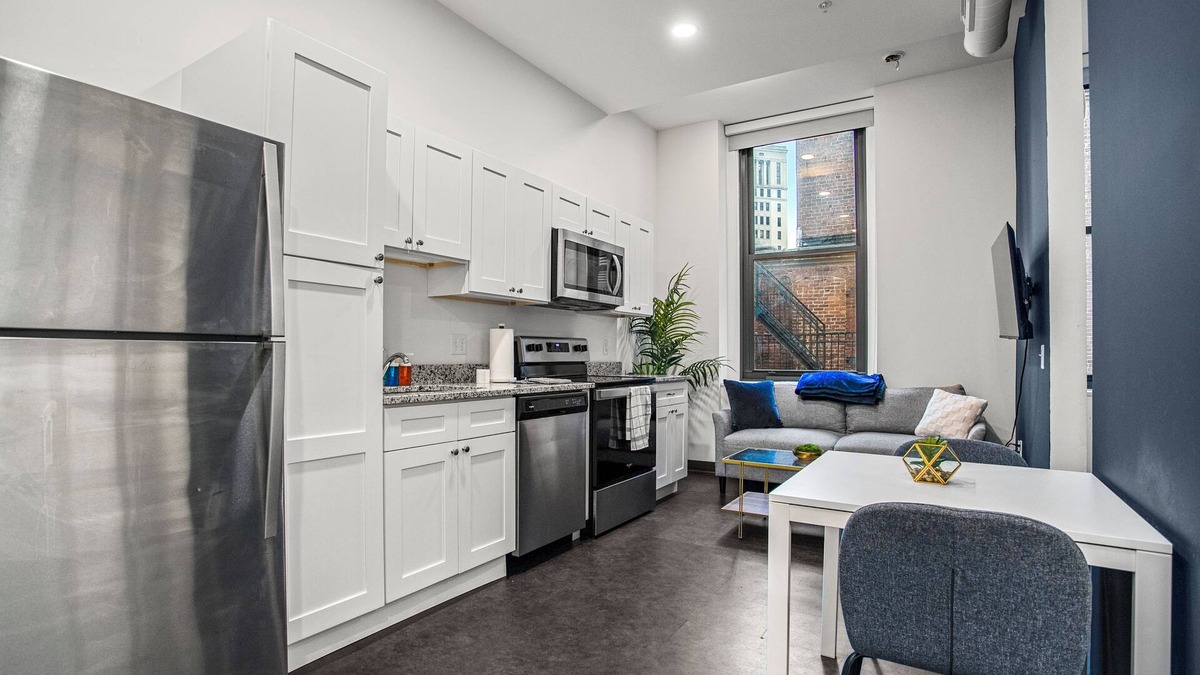 Cultural District Apartment | CozySuites - William