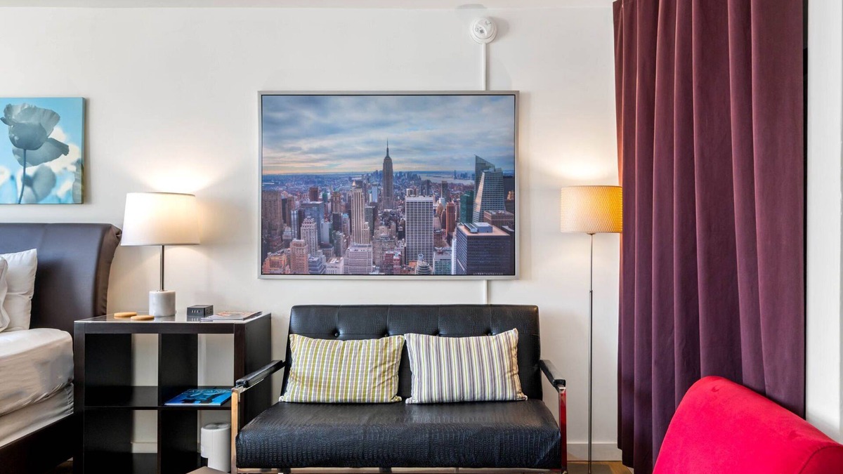 Brookwood Apartment | (CPD) Safe + Clean Studio w/Free Parking, near Shepherd Center