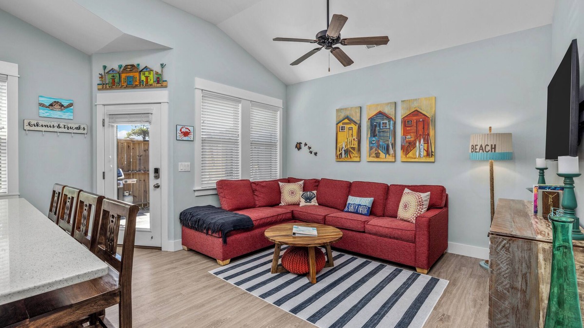 Corolla Light Condo | CrabaCabana in the Center of Corolla.a Sound to Sea Sanctuary